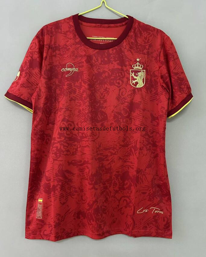 Camiseta España Pre-Match 25/26 Divino ahorro, llévatelo de infarto
