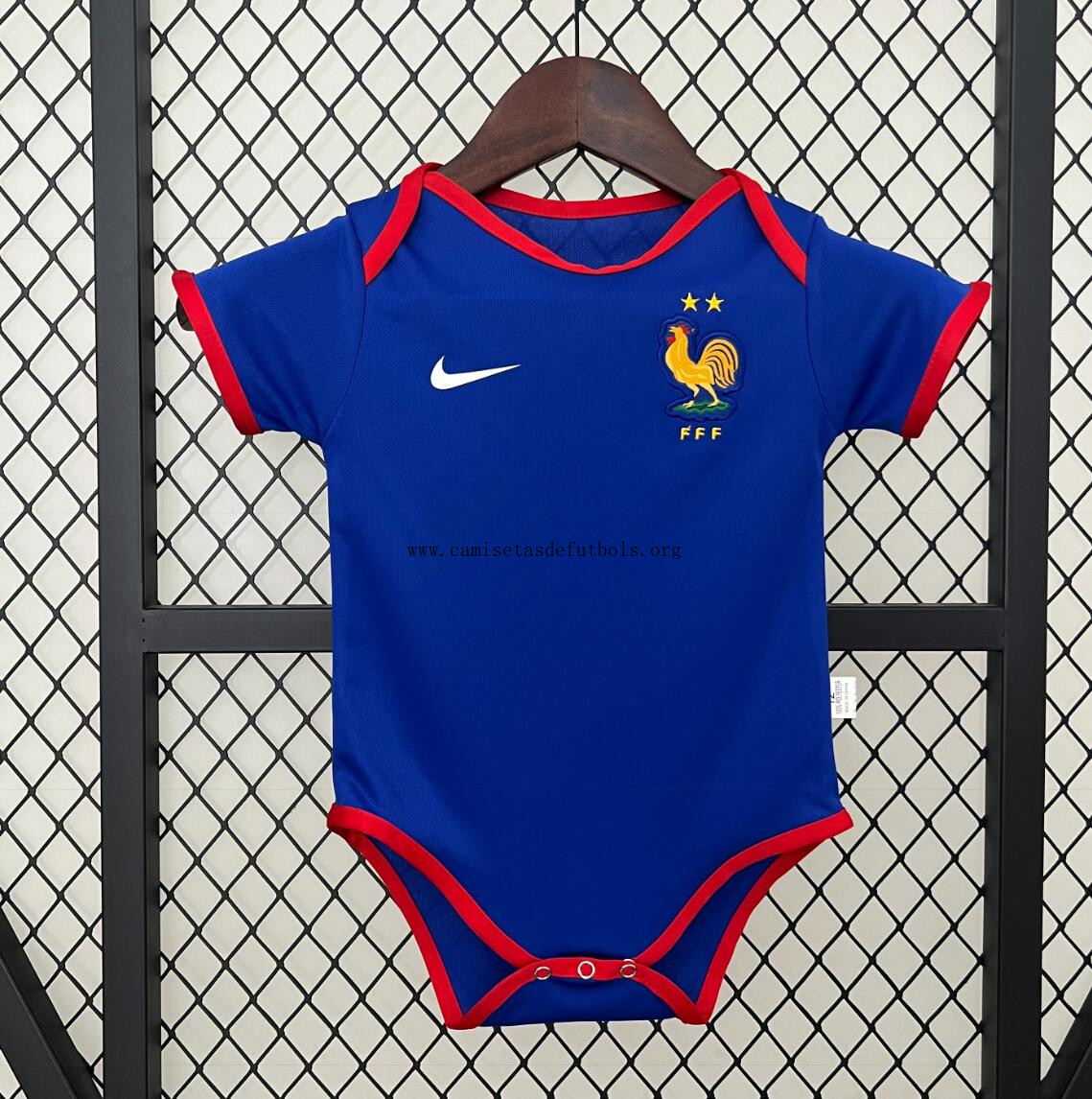 Miniconjunto Baby Primera Equipación FRANCIA 24/25 ¡¡Vaya liquidación, adquiere!