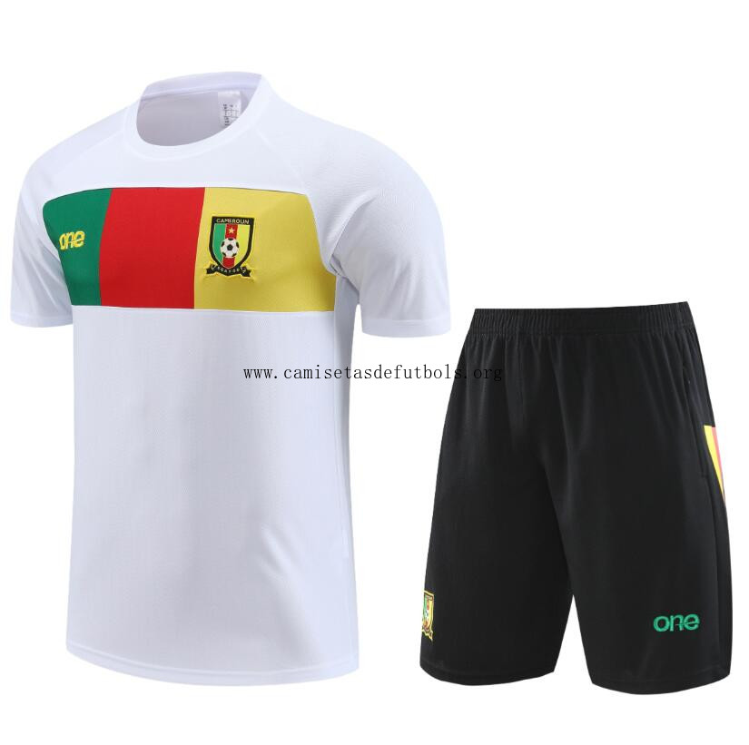 Camiseta Le Coq Sportif Camerún Pre-Match 23/24 Blanco + Pantalones Bicoca simbólico