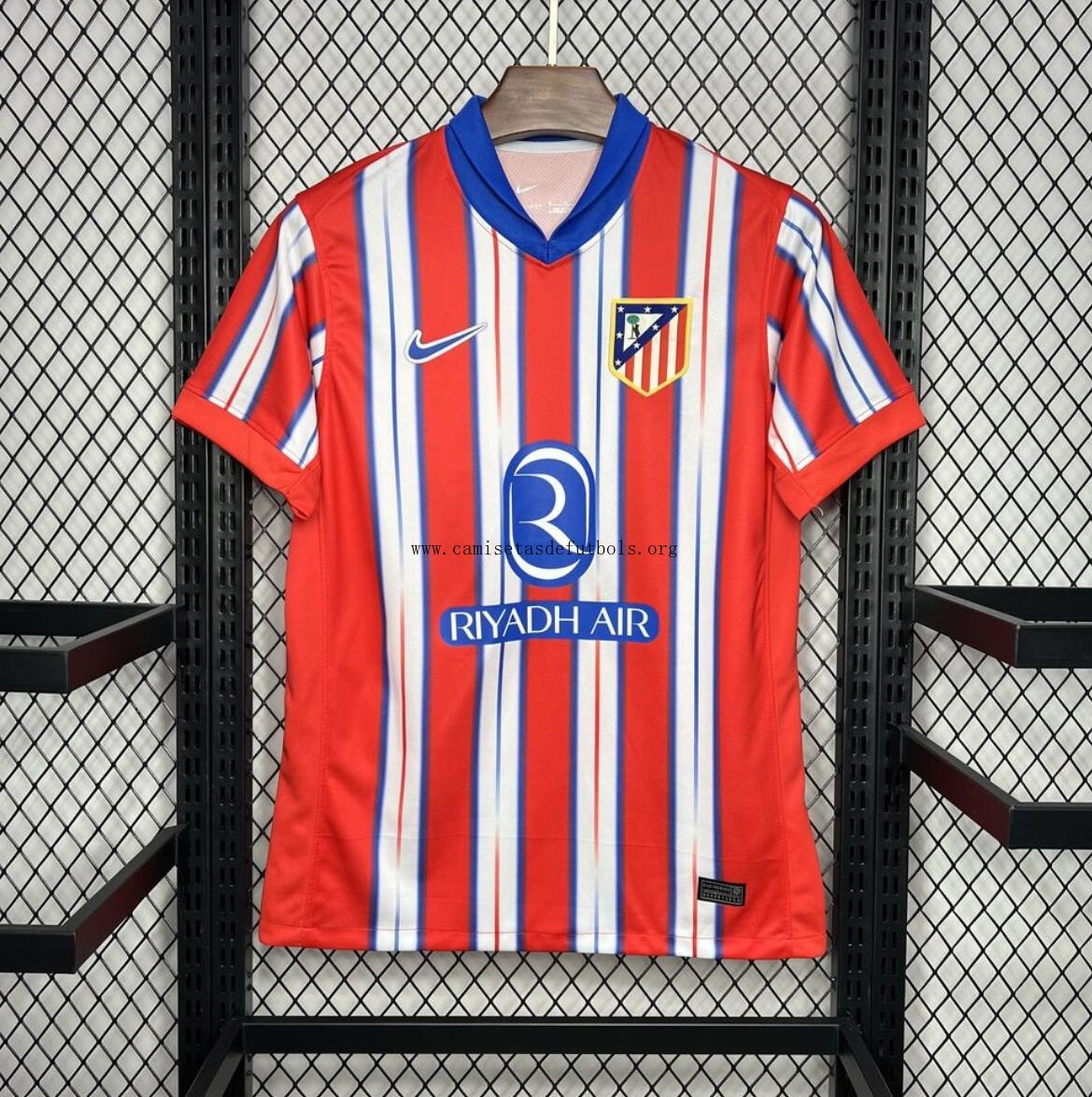 Camiseta 1ª equipación del Atlético de Madrid 24/25 Adquiere este chollazo bestial