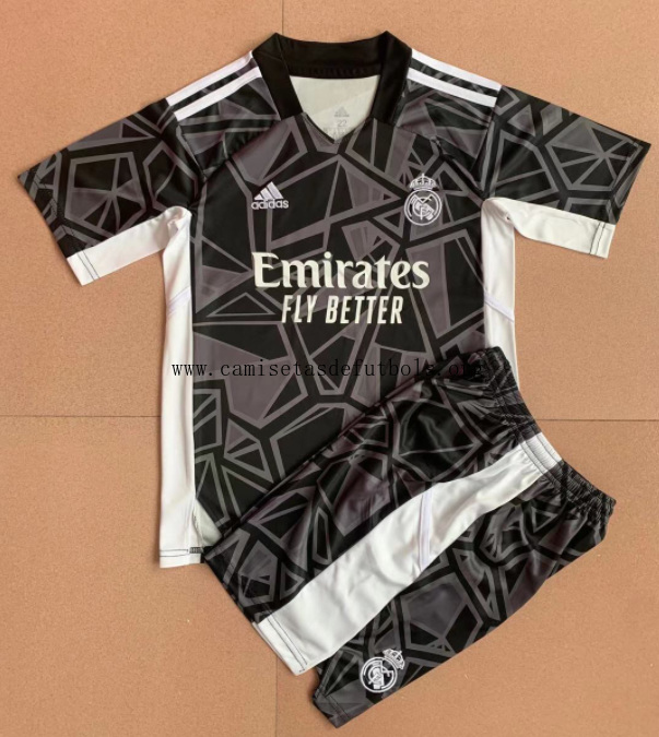 Conjunto Portero Real Madrid 22/23 Negro Oferta genial en toda la red