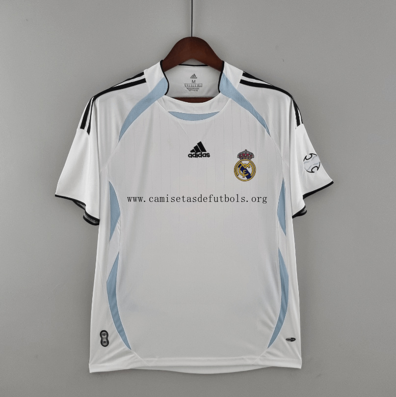 Camiseta 22/23 Real Madrid Pre-Match Benefíciate este chollo alucinante