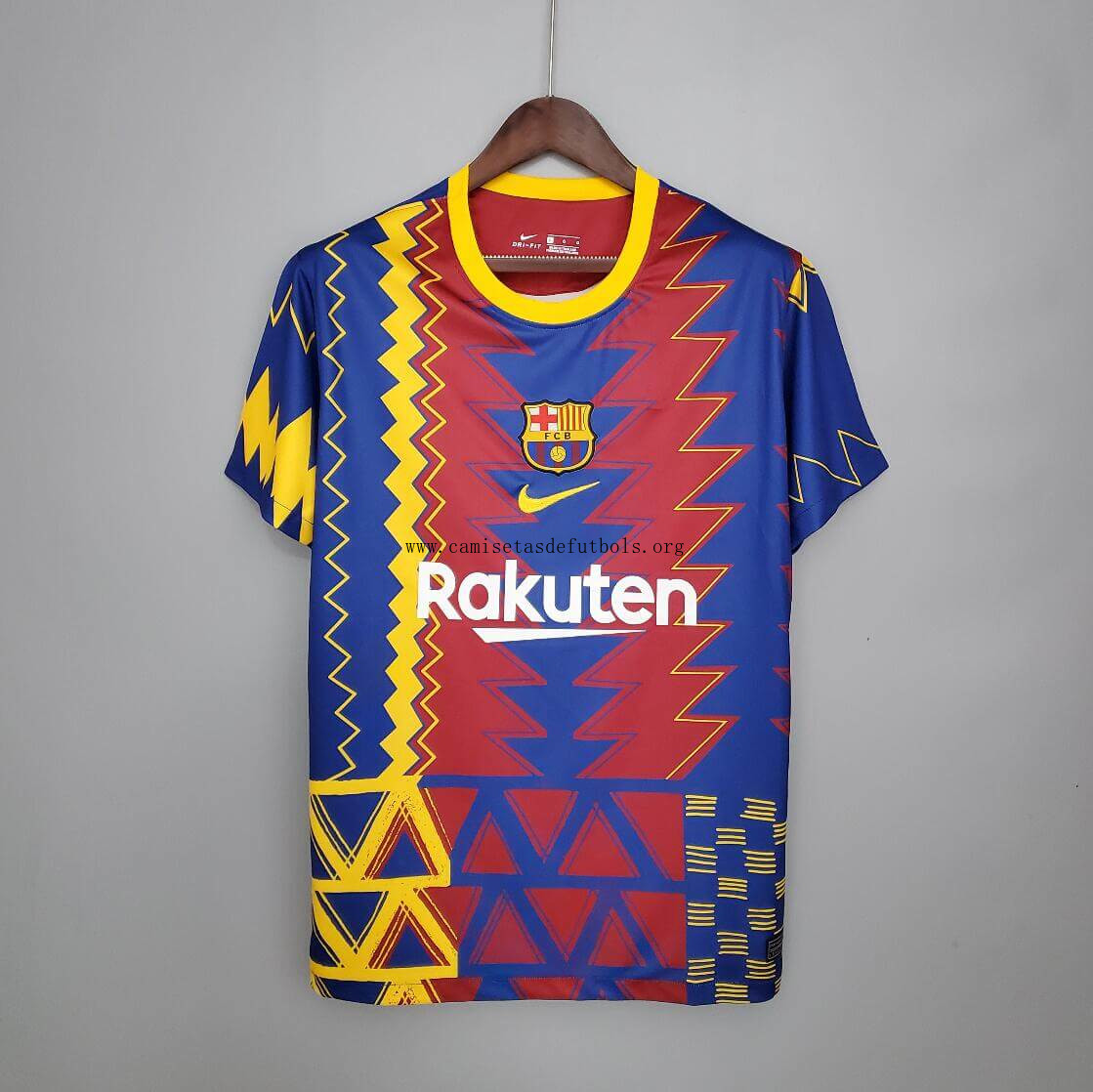 Camiseta 2021/22 B-arcelona Concept Edition Benefíciate este rebajón económico