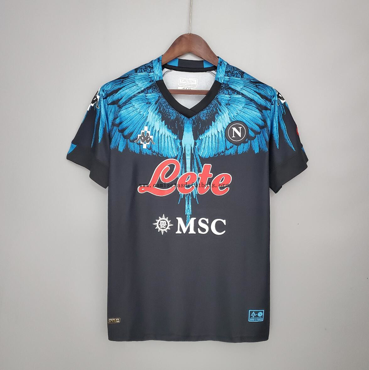 Camiseta S.S.C. Napoli Negra 2021-2022 Consigue este preciaso magnífico