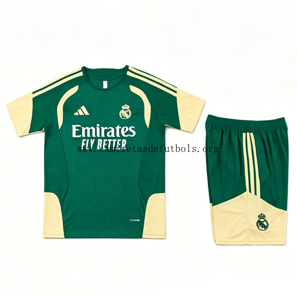 Niños Real Madrid entrenamiento de la Especial Equipación 2026-2027 Hazte con él este bicoca fantástico