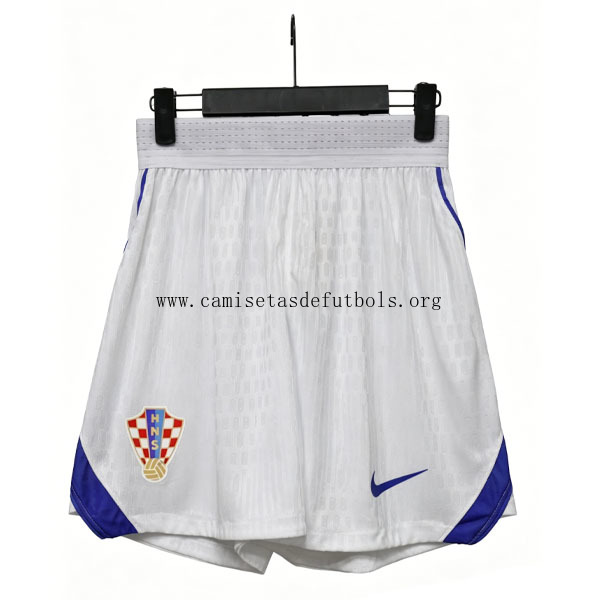 Croacia Pantalones de la 1ª Equipación 2026-2027 Versión Jugador ¡¡Qué bestia ganga solo hoy!