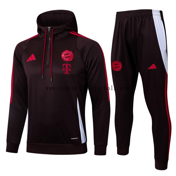 Chandal Con Capucha Bayern Munich 2025 2026 Purpura Hazte con él este preciaso transparente