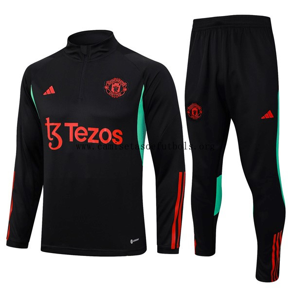 Sudadera De Training Manchester United 2024 Negro Rojo Benefíciate este saldo alucinante