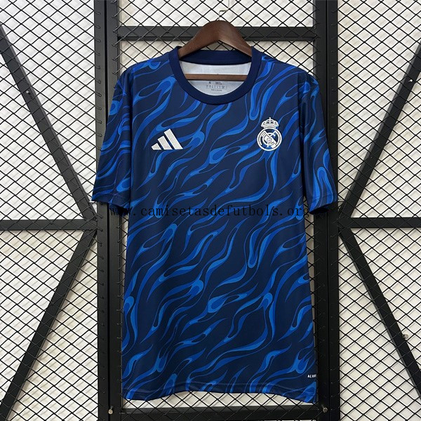 Camiseta Real Madrid Pre-Match 2025/26 Bicoca regalado hasta fin de existencias