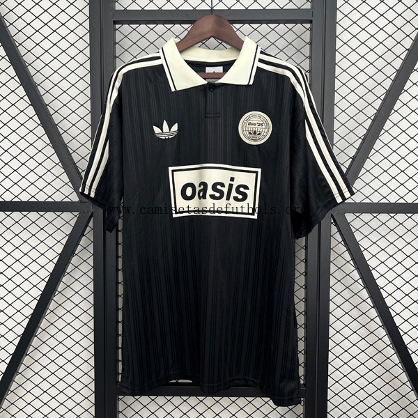 Camiseta Adidas x Oasis Tour 2025/26 Negro Agarra en toda la red