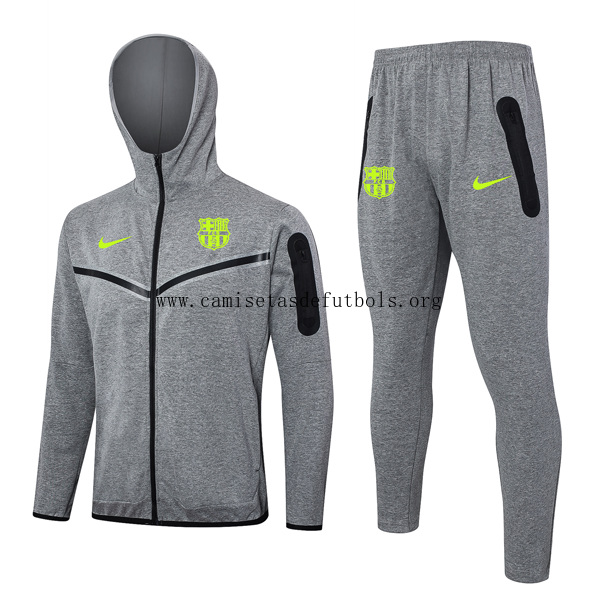 Chandal Con Capucha Barcelona 2024/25 Gris 5 Consigue este preciaco formidable